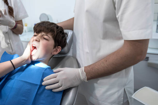 Best Tooth Infection Emergency Dentist  in Lemon Grove, CA